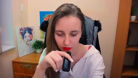 Nica online show from February 2025 12:39:01 PM