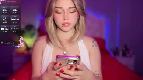 Lily online show from November 2025 06:18:02 PM