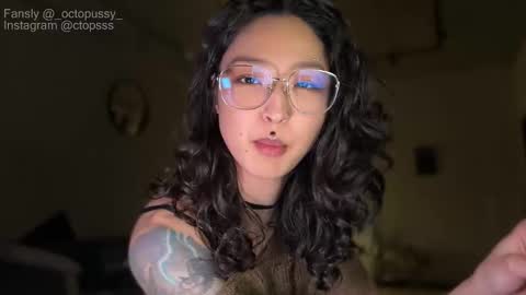 Mikayla online show from March 2026 09:10:02 PM
