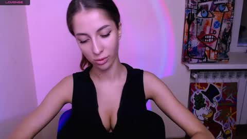Snapshot of _oliviax_ chatting on July 2026 06:04:02 AM Olivia online show from July 2026 06:04:02 AM