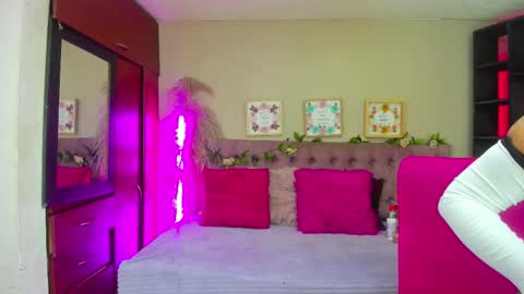 pamela online show from November 2025 01:00:02 PM