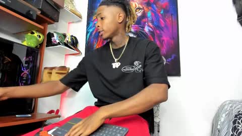 Kevin  online show from February 2025 06:15:02 PM