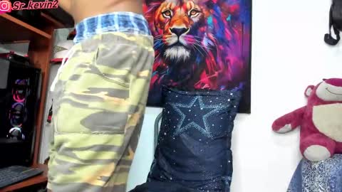 Kevin  online show from March 2025 09:02:02 AM