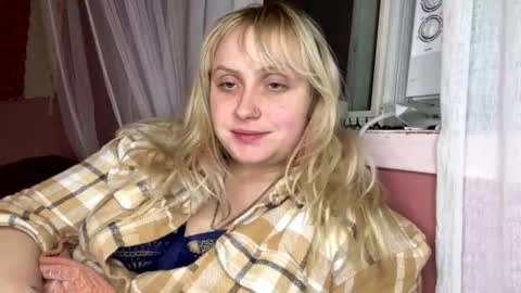 _peaceoutgirlscout_ online show from November 2025 11:48:01 PM