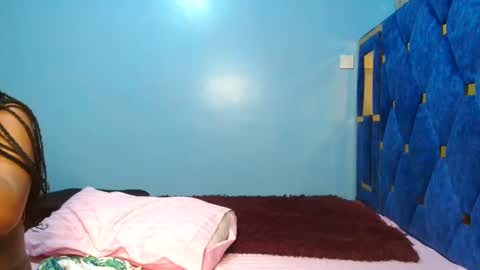 Snapshot of _peach_p chatting on March 2025 05:52:02 AM Peach online show from March 2025 05:52:02 AM