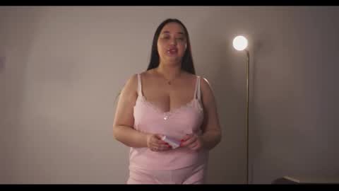 Snapshot of _pinkaura chatting on March 2026 06:40:01 AM Angelina online show from March 2026 06:40:01 AM