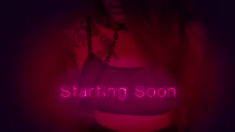 Snapshot of _private_person_ chatting on November 2025 01:51:01 PM HADLY today day-off see u online 0112 online show from November 2025 01:51:01 PM