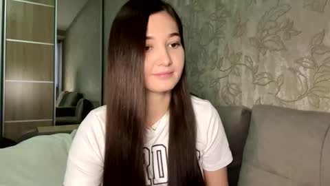 Vikki online show from June 2026 06:09:01 PM