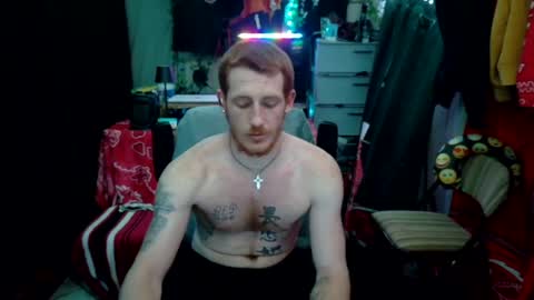 Snapshot of _redxxx chatting on January 2025 01:43:01 PM REDxxx online show from January 2025 01:43:01 PM