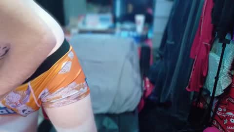 Snapshot of _redxxx chatting on February 2025 02:08:02 AM REDxxx online show from February 2025 02:08:02 AM