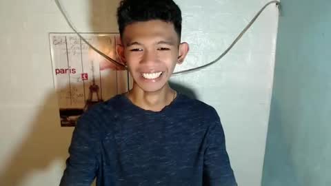 Snapshot of _rellvanxx chatting on February 2025 07:09:01 AM _rellvanxx online show from February 2025 07:09:01 AM