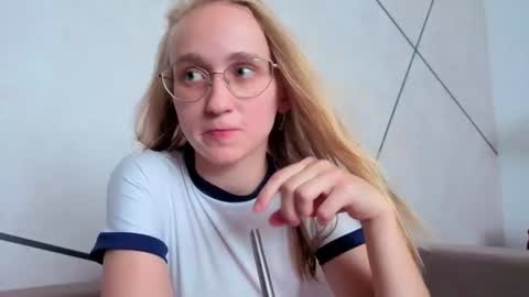 Snapshot of _ruby_kim chatting on July 2026 10:52:02 AM Ruby online show from July 2026 10:52:02 AM