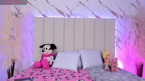 Samara online show from September 2025 09:04:02 PM