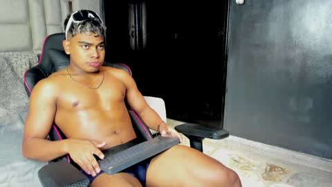 _sammy_ice online show from January 2025 06:49:01 AM