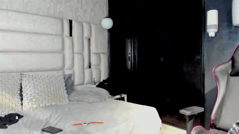 _sammy_ice online show from January 2025 07:29:01 AM