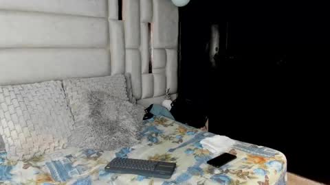 _sammy_ice online show from February 2025 01:32:01 AM