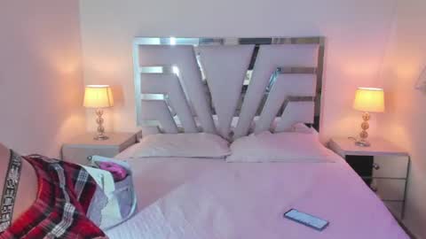Snapshot of _sara_exotic chatting on July 2026 05:00:01 AM Sara online show from July 2026 05:00:01 AM