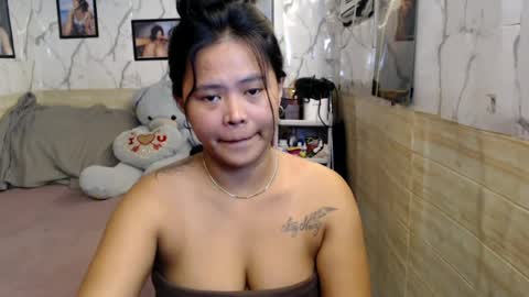 Snapshot of _scarlet08 chatting on June 2026 12:53:02 PM Maechie online show from June 2026 12:53:02 PM