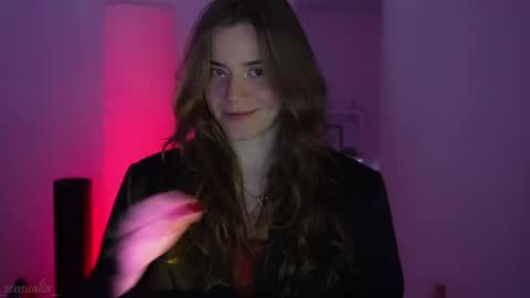 Snapshot of _sensualia_ chatting on April 2026 07:19:01 PM Lia online show from April 2026 07:19:01 PM