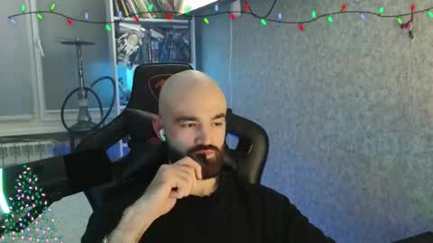 Ask me online show from January 2026 09:51:02 PM