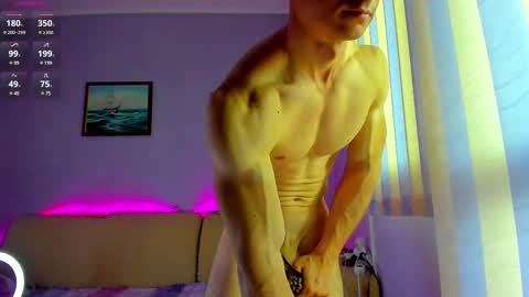 Nik online show from February 2025 11:47:02 AM