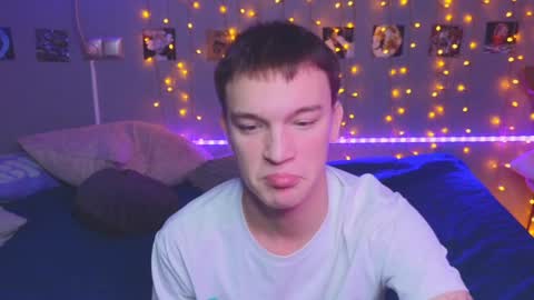 NATHANPVT IS OPEN online show from December 2024 11:07:01 AM