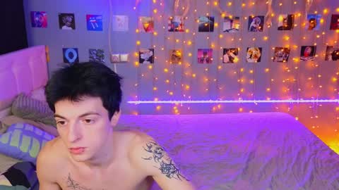 NATHANPVT IS OPEN online show from January 2025 11:10:02 AM