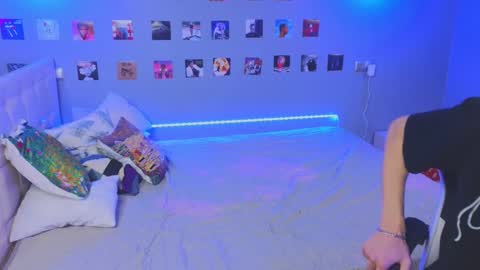 NATHANPVT IS OPEN online show from January 2025 11:04:02 AM