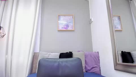 Snapshot of _sofia_cruz chatting on September 2025 07:19:02 PM 640 200 online show from September 2025 07:19:02 PM