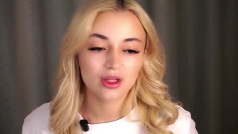 Alice online show from April 2026 06:54:02 PM