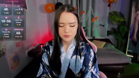 Brittany online show from October 2025 08:42:01 PM