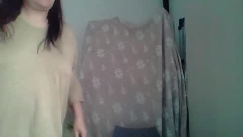 Melisa online show from November 2025 08:02:02 AM