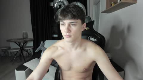 Snapshot of _stager_ chatting on January 2025 03:34:02 AM MARKPVT IS OPEN online show from January 2025 03:34:02 AM