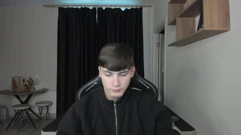 Snapshot of _stager_ chatting on September 2025 04:00:01 AM MARKPVT IS OPEN online show from September 2025 04:00:01 AM