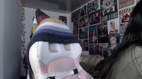 Snapshot of _succubowie_ chatting on October 2025 11:02:01 PM Succubowie online show from October 2025 11:02:01 PM