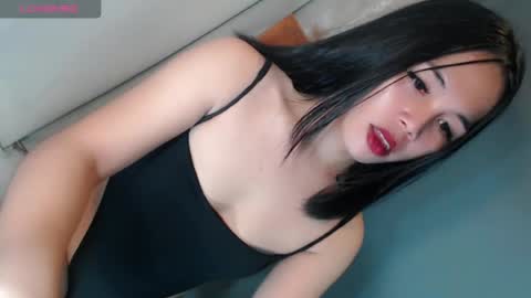 Snapshot of _suckandcum69 chatting on April 2026 11:54:02 PM Eilachloe online show from April 2026 11:54:02 PM