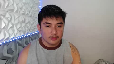 _superhotlatino_ online show from May 2026 03:20:02 PM