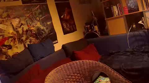 Sven online show from November 2025 10:45:02 PM