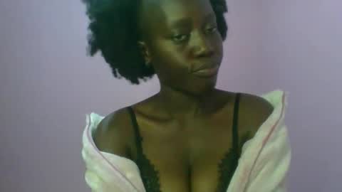 Gabriella online show from November 2025 07:20:01 AM