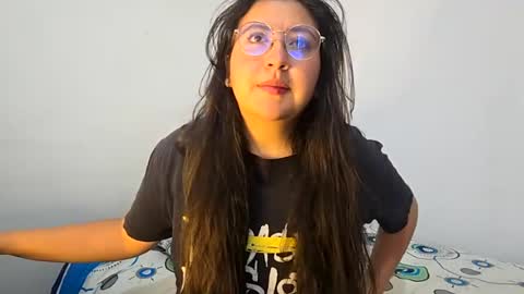 _sweet_melodyy online show from August 2026 08:07:02 PM