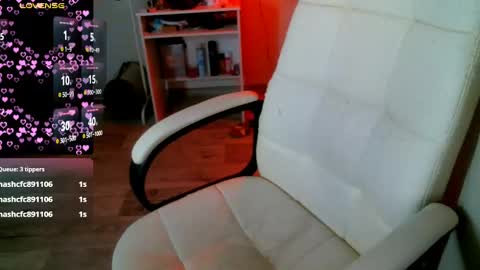 Milana   welcome to my world  online show from February 2025 02:33:01 PM