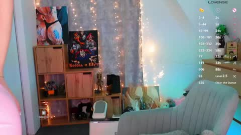Dasha  online show from May 2026 05:32:01 PM