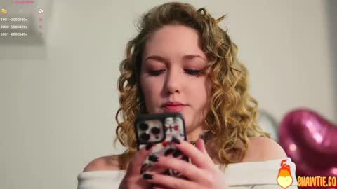 Snapshot of _taylor_swift chatting on May 2026 11:40:01 AM Taylor online show from May 2026 11:40:01 AM