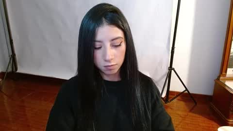 Snapshot of _the_dark_side_of_the_moon_ chatting on September 2025 03:05:01 AM _the_dark_side_of_the_moon_ online show from September 2025 03:05:01 AM