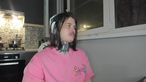 _torfin_ online show from December 2024 09:31:02 PM