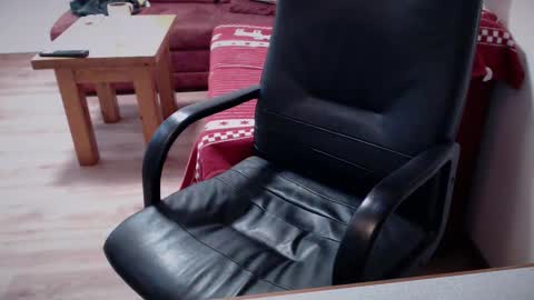 Snapshot of _trythis_ chatting on February 2026 05:44:02 PM _trythis_ online show from February 2026 05:44:02 PM