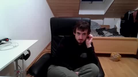 Vlad online show from December 2025 09:46:02 PM