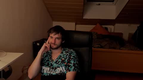 Snapshot of _v_l_a_d_ chatting on January 2026 05:48:02 PM Vlad online show from January 2026 05:48:02 PM