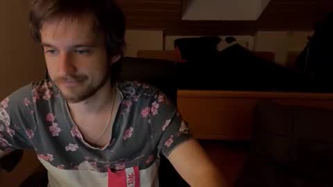 Snapshot of _v_l_a_d_ chatting on February 2026 08:24:01 AM Vlad online show from February 2026 08:24:01 AM