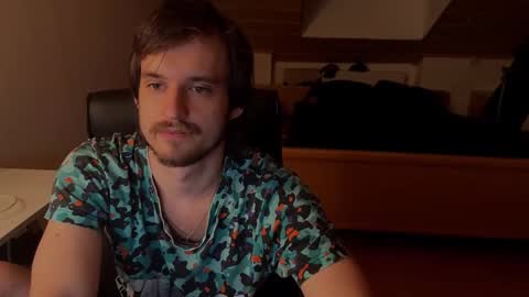 Snapshot of _v_l_a_d_ chatting on February 2026 11:13:01 PM Vlad online show from February 2026 11:13:01 PM